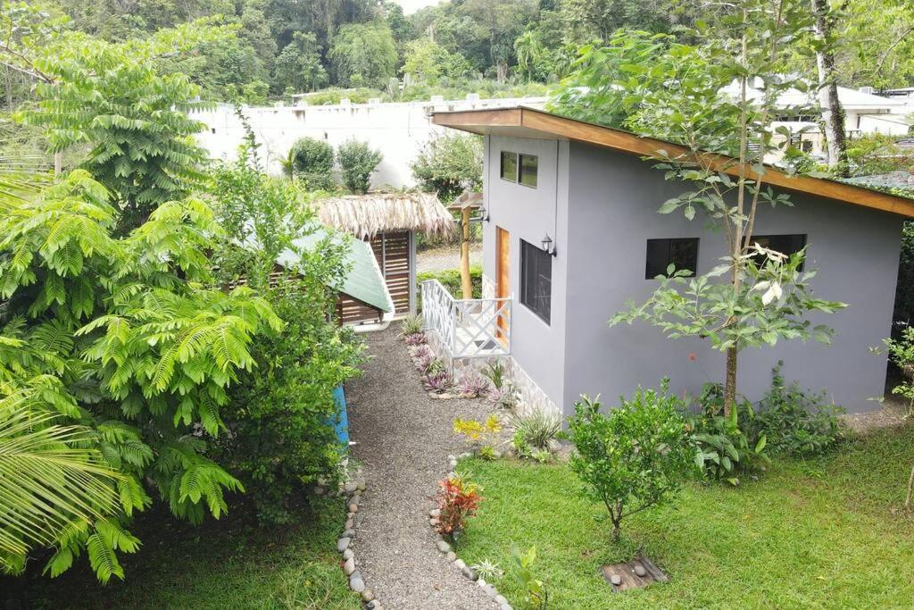 דירות Puerto Viejo de Talamanca Casa Noil, Beautiful Eco House Near The Beach! מראה חיצוני תמונה