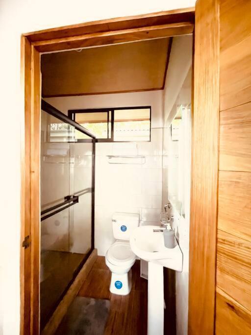דירות Puerto Viejo de Talamanca Casa Noil, Beautiful Eco House Near The Beach! מראה חיצוני תמונה